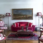 Superb Spacious And Authentic Apt