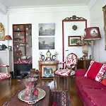 Superb Spacious And Authentic Apt