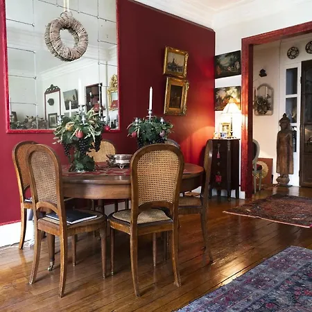 Superb Spacious And Authentic Appartamento